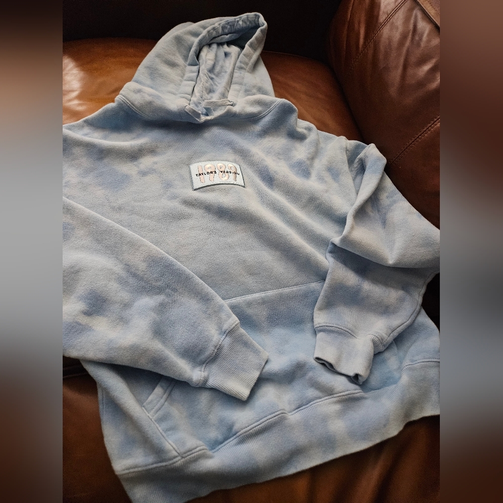 OFFICIAL Taylor Swift 1989 Blue White Tie Dye Hoodie HOODED SWEATSHIRT SZ Small